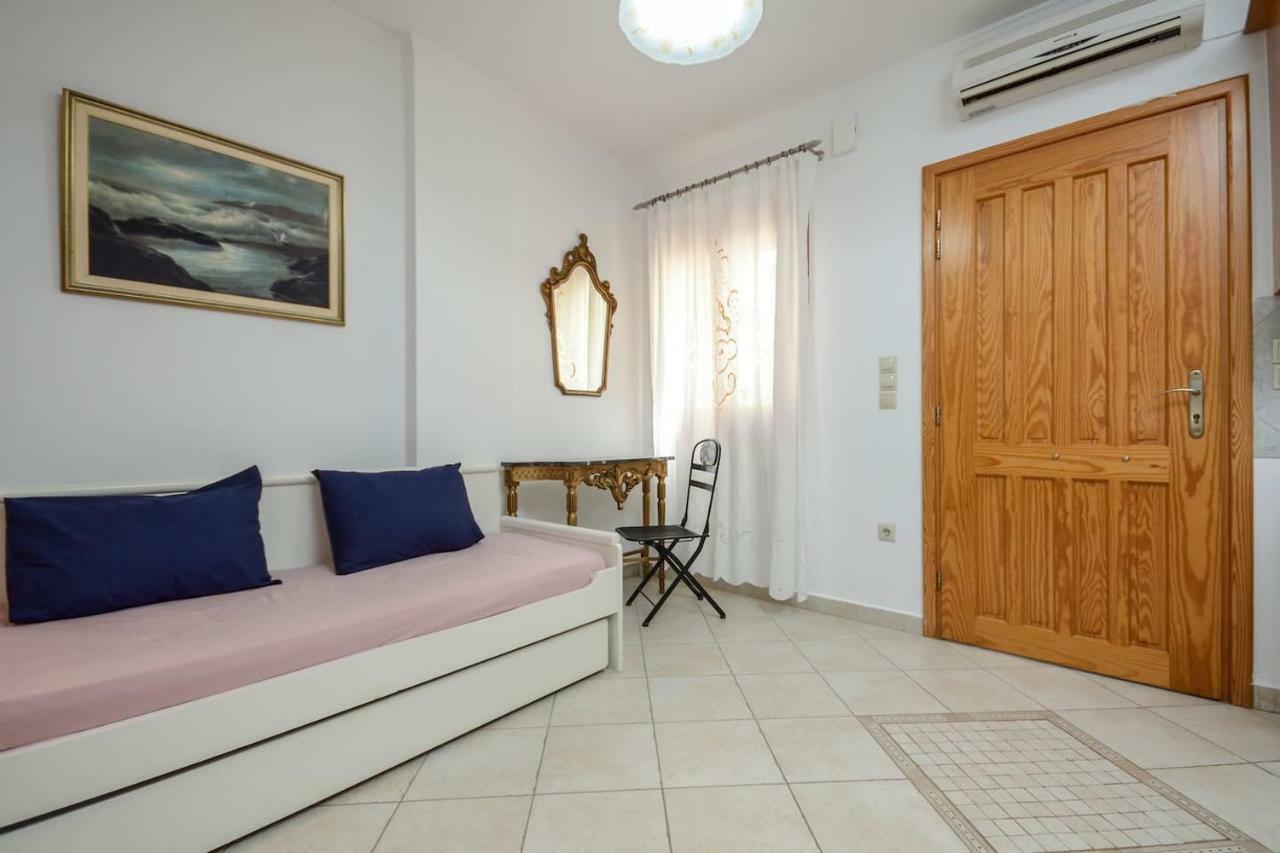 Independent Agapitos Apart , 2Bdrm, Private Patio Naxos City Luaran gambar